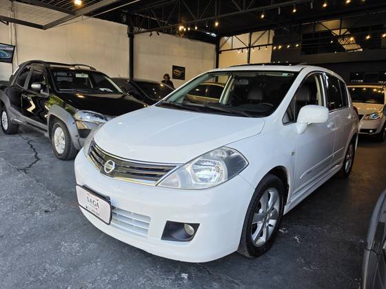 NISSAN TIIDA 1.8 SL 16V FLEX 4P AUTOMÁTICO